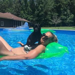 Meet your Posher, Kimberly